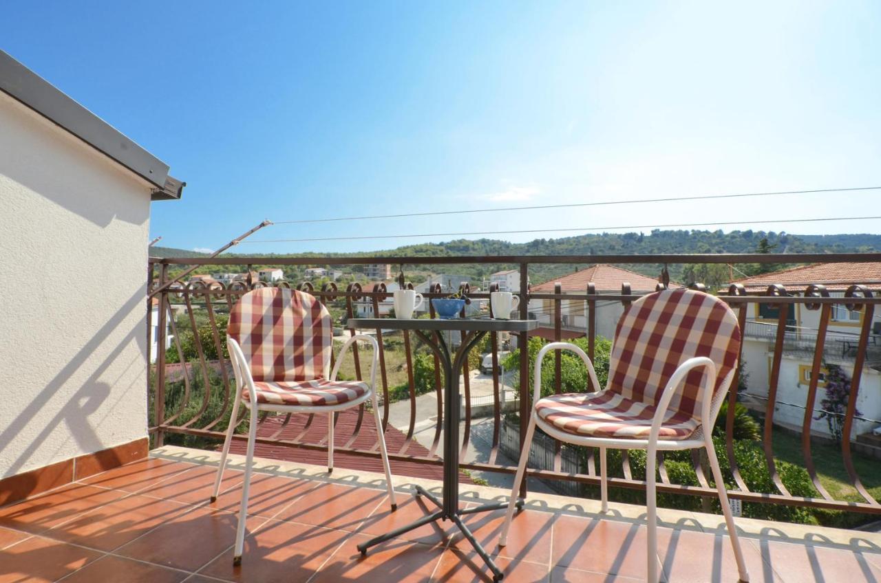 Apartments By The Sea Slatine, Ciovo - 12176 מראה חיצוני תמונה